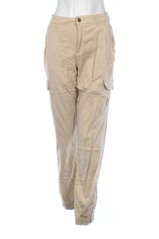 Дамски панталон Urban Classics, Размер L, Цвят Бежов, Цена 17,89 €