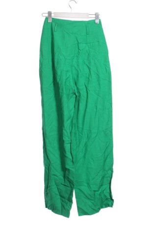 Pantaloni de femei Zara, Mărime XS, Culoare Verde, Preț 85,99 Lei