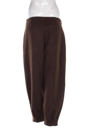 Pantaloni de femei Zara, Mărime M, Culoare Maro, Preț 166,82 Lei