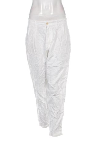 Дамски панталон Zara, Размер M, Цвят Бял, Цена 14,31 €
