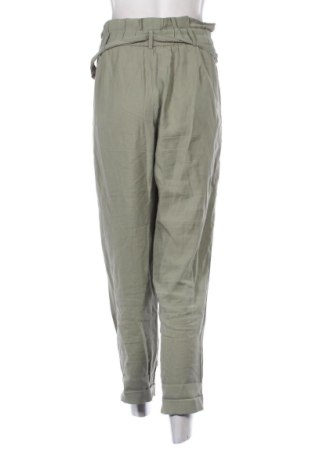 Дамски панталон Zara, Размер L, Цвят Зелен, Цена 14,00 €