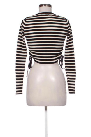 Дамски пуловер Bershka, Размер S, Цвят Многоцветен, Цена 24,03 €