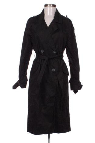 Dámský přechodný kabát  Bershka, Velikost XS, Barva Černá, Cena  1 649,00 Kč