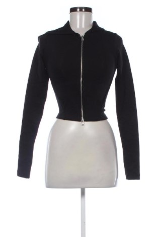 Дамски суитшърт Bershka, Размер XS, Цвят Черен, Цена 32,21 €