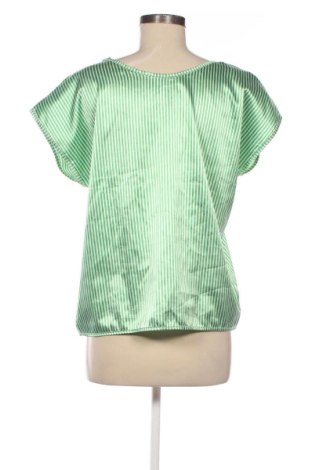 Top de femei American Apparel, Mărime L, Culoare Multicolor, Preț 78,20 Lei