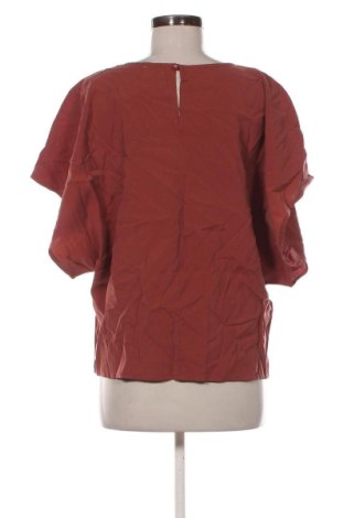 Top de femei Camomilla, Mărime M, Culoare Maro, Preț 82,99 Lei