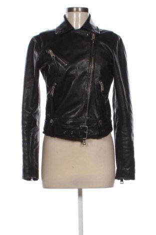 Γυναικείο δερμάτινο μπουφάν Guess, Μέγεθος M, Χρώμα Μαύρο, Τιμή 167,37 €