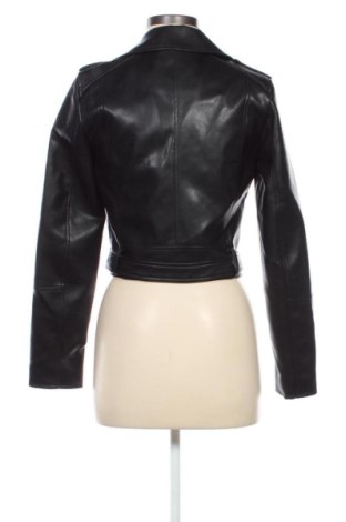 Dámska kožená bunda  Pull&Bear, Veľkosť M, Farba Čierna, Cena  30,00 €