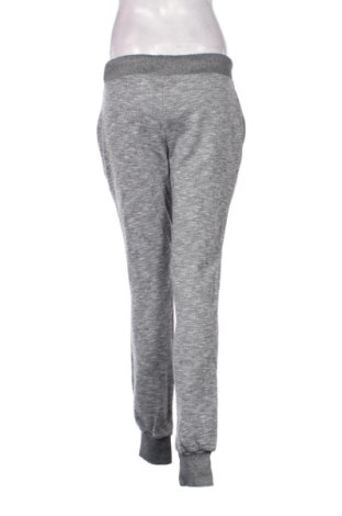 Dámské tepláky Adidas, Velikost L, Barva Šedá, Cena  629,00 Kč