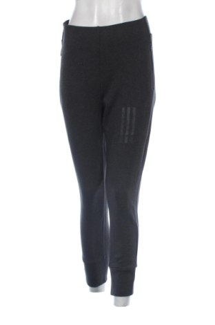 Дамско спортно долнище Adidas, Размер S, Цвят Сив, Цена 21,47 €