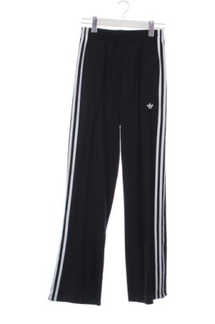 Pantaloni trening de femei Adidas Originals, Mărime XS, Culoare Multicolor, Preț 108,96 Lei