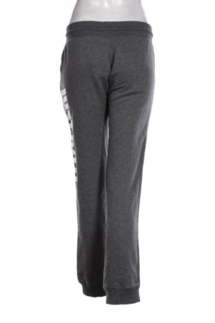 Pantaloni trening de femei Nike, Mărime L, Culoare Gri, Preț 158,17 Lei