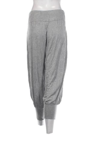 Pantaloni trening de femei Paprika, Mărime XL, Culoare Gri, Preț 97,99 Lei