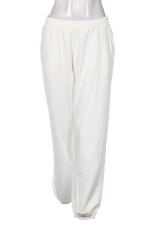 Dámske tepláky Pull&Bear, Veľkosť L, Farba Biela, Cena  27,95 €