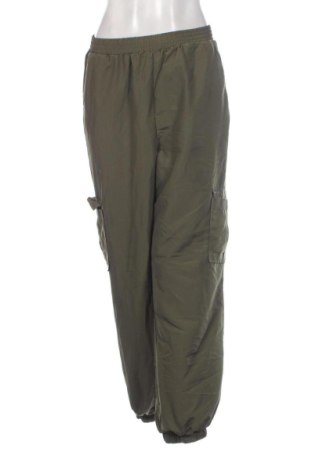 Pantaloni trening de femei Studio, Mărime M, Culoare Verde, Preț 91,99 Lei