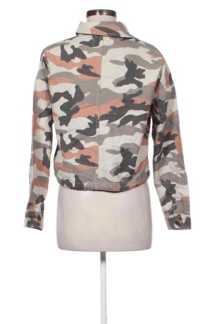 Дамско яке Bershka, Размер S, Цвят Многоцветен, Цена 25,05 €
