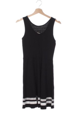 Dětské šaty  H&M, Velikost 14-15y/ 168-170 cm, Barva Černá, Cena  200,00 Kč
