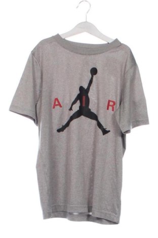 Παιδικό μπλουζάκι Air Jordan Nike, Μέγεθος 11-12y/ 152-158 εκ., Χρώμα Γκρί, Τιμή 14,00 €