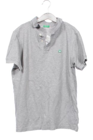 Dětské tričko  United Colors Of Benetton, Velikost 13-14y/ 164-168 cm, Barva Šedá, Cena  217,00 Kč