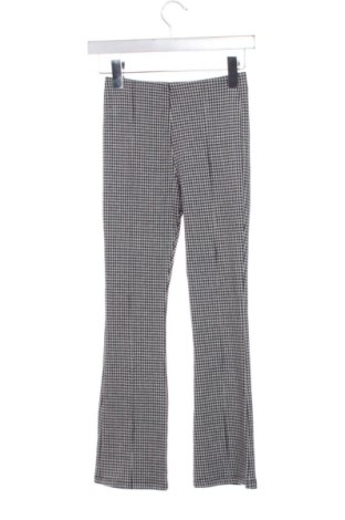 Kinderlegging Kiabi, Größe 8-9y/ 134-140 cm, Farbe Mehrfarbig, Preis 7,00 €