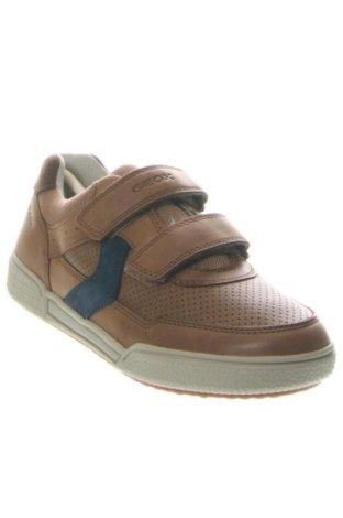 Детски обувки Geox, Размер 34, Цвят Кафяв, Цена 71,58 €