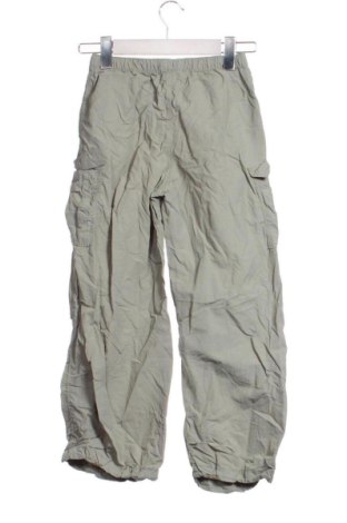 Kinderhose H&M, Größe 7-8y/ 128-134 cm, Farbe Grün, Preis € 13,99