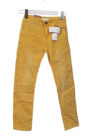 Gyerek nadrág Kiabi, Méret 7-8y / 128-134 cm, Szín Sárga, Ár 5 009 Ft