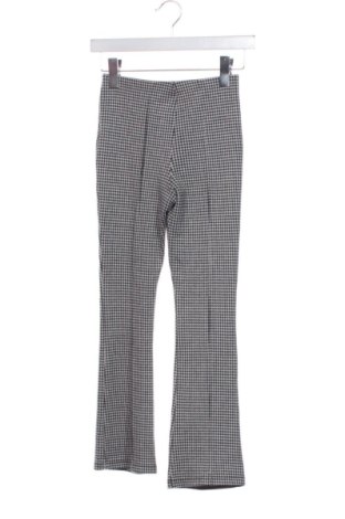 Kinderhose Kiabi, Größe 8-9y/ 134-140 cm, Farbe Mehrfarbig, Preis 11,00 €