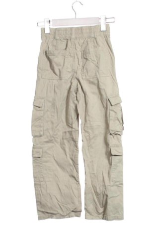 Kinderhose Primark, Größe 7-8y/ 128-134 cm, Farbe Grün, Preis € 14,99