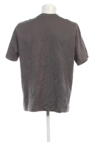 Ανδρικό t-shirt Only & Sons, Μέγεθος XL, Χρώμα Πολύχρωμο, Τιμή 11,99 €