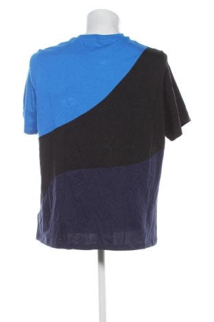 Pánské tričko  PUMA, Velikost XL, Barva Vícebarevné, Cena  907,00 Kč