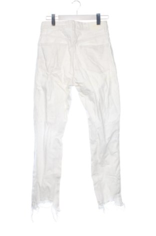 Мъжки дънки Bershka, Размер XS, Цвят Бял, Цена 15,84 €