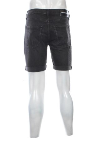 Férfi rövidnadrág Calvin Klein Jeans, Méret M, Szín Fekete, Ár 15 919 Ft