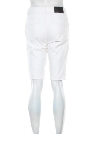 Pantaloni scurți de bărbați Clockhouse, Mărime M, Culoare Alb, Preț 91,99 Lei