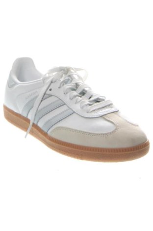 Мъжки обувки Adidas, Размер 42, Цвят Бял, Цена 104,81 €