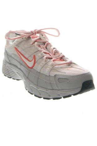 Férfi cipők
 Nike, Méret 41, Szín Ekrü
, Ár 51 919 Ft