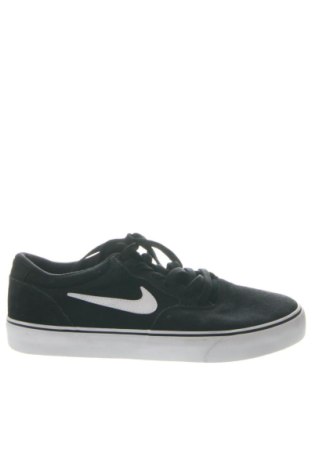 Férfi cipők
 Nike, Méret 44, Szín Fekete, Ár 21 899 Ft, #136364075