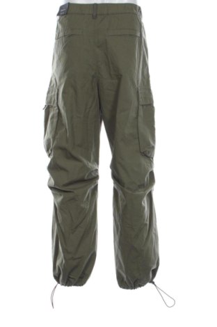 Pantaloni de bărbați C&A, Mărime M, Culoare Verde, Preț 85,99 Lei