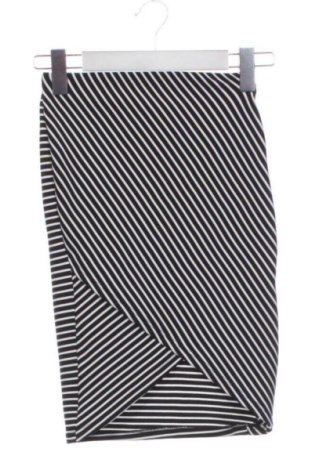 Fustă Bershka, Mărime XS, Culoare Multicolor, Preț 52,13 Lei