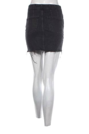 Rock Bershka, Größe S, Farbe Schwarz, Preis € 11,99