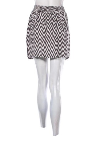 Пола H&M Divided, Размер S, Цвят Многоцветен, Цена 9,78 €