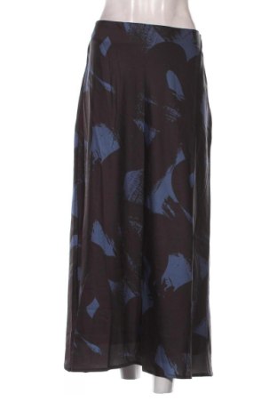 Пола ST MRLO, Размер L, Цвят Многоцветен, Цена 73,11 €