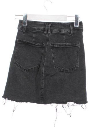 Spódnica Stradivarius, Rozmiar XS, Kolor Czarny, Cena 80,38 zł