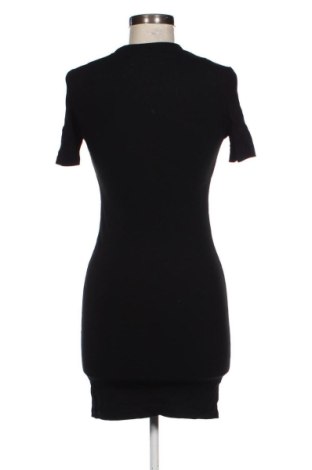 Рокля Bershka, Размер S, Цвят Черен, Цена 20,45 €