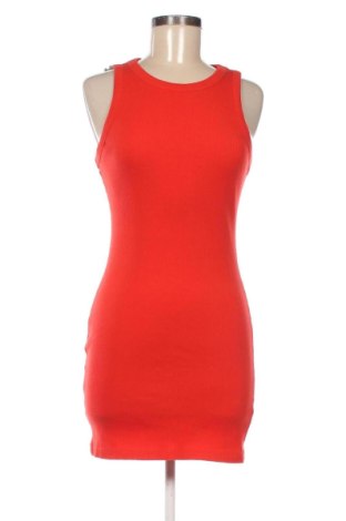 Sukienka Bershka, Rozmiar L, Kolor Czerwony, Cena 106,90 zł