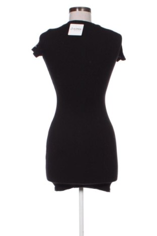 Φόρεμα Bershka, Μέγεθος XS, Χρώμα Μαύρο, Τιμή 20,00 €