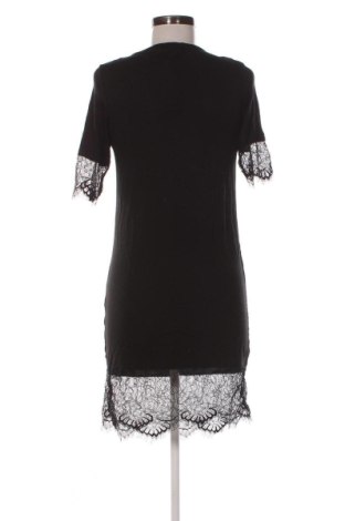 Šaty  Boohoo, Veľkosť S, Farba Čierna, Cena  37,95 €