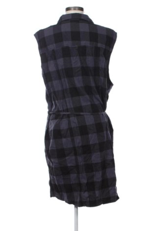 Kleid Brandit, Größe 5XL, Farbe Mehrfarbig, Preis 71,99 €