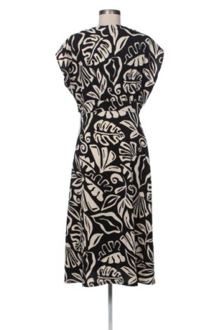 Kleid C&A, Größe M, Farbe Mehrfarbig, Preis 19,95 €