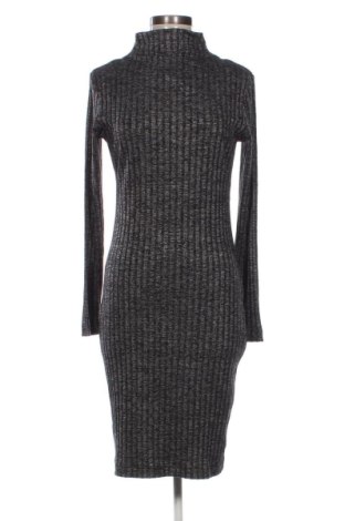 Rochie Calvin Klein Jeans, Mărime M, Culoare Multicolor, Preț 458,76 Lei